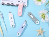 Petit couteau utilitaire mignon de poche, mini-coupe-papier Kawaii pour les fournitures de journalisation et de scrapbooking