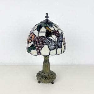 LongHuiJing Tiffany Scandinavian Simple Stained Glass Red Green Flexible Flower Butterfly 8Inch LED AC Eco-Friendly Table Lamp - Product Image 5