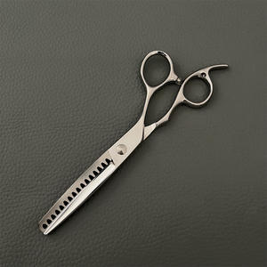 Ciseaux à effiler les cheveux YL de 6 pouces, en acier inoxydable 440C, pour droitiers, usage en salon de beauté, lame à 16 dents, style standard - Product Image 4