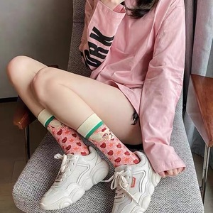 Wholesale Unisex Funny Crew <strong>Socks</strong> Trending Cute Cat Cartoon Design Knitted for Spring Season for Women and Men - Product Image 4
