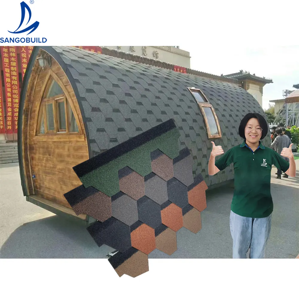 Branelli del bitume della vetroresina del mosaico di colore nero, mattonelle di tetto esagonali impermeabili di vendita calde dell'asfalto Vietnam