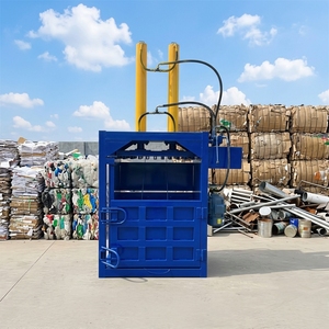 Presse à balles hydraulique pour vêtements usagés, machine d'emballage hydraulique pour textiles <span class=keywords><strong>et</strong></span> <span class=keywords><strong>chiffons</strong></span> à haute densité - Product Image 2