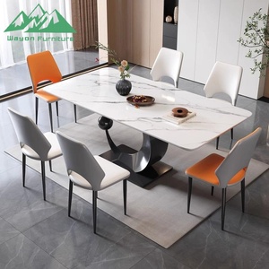 Wayon Moderner Esstisch aus Sinterstein mit abstraktem, geschwungenem Gestell und gepolsterten Stühlen in verschiedenen Farben - Product Image 4