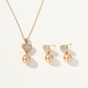 Conjunto de <span class=keywords><strong>collar</strong></span> y pendientes de perlas de <span class=keywords><strong>novia</strong></span> Conjunto galvanizadas de joyas de oro que preserva el color para mujer - Product Image 2