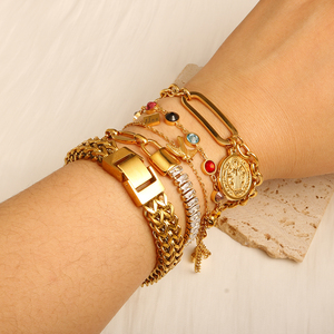 Fashion Women <strong>UK</strong> King Buckle Link Chain Charm 18K Gold Crystal Minimalist Variety Charm Stainless Steel Bracelet Jewelry - Product Image 1