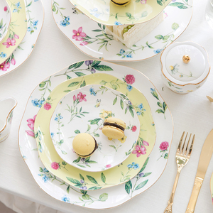 Wholesale Luxury Bone China <b>Coffee</b> Tea <b>Set</b> European Style Afternoon Tea Suit with Ceramic Cup & Plate for <b>Coffee</b> Tea Services - Product Image 4