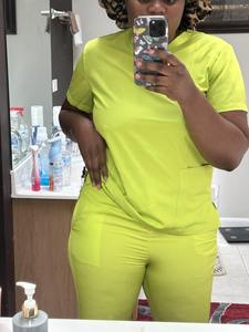 Los más vendidos uniformes médicos de enfermería Jogger Scrub Set Mujeres Hombres Hospital quirúrgico Venta al por mayor Personalizar asegurado para la compra de marzo - Product Image 6