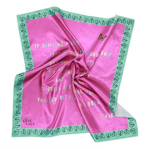 Diseño personalizado Pañuelo de seda Logo estampado Pañuelo de satén Cabeza Pañuelo de seda para el pelo Bandana - Product Image 1