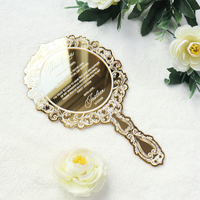 Maßgefertigte Goldene Spiegel-Acryl-Plakette im Vintage-Handform-Design als Dankeschön-Geschenk für Hochzeiten, Geburtstage und Partys