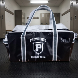Bolsa de lona de vinilo negra con correas grises y blancas, cierre de cremallera para artículos deportivos - Product Image 2