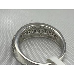 Nuevo Anillo de Lujo Más Vendido, Plata de Ley 925, Regalo para Fiestas, Bodas, Compromisos, Ceremonias Religiosas y Eventos - Product Image 2
