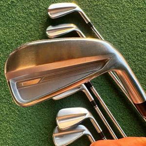 Nouveauté : Ensemble complet de fers forgés pré-assemblés pour golfeurs individuels, prêt à l'emploi sans assemblage supplémentaire 150 - Product Image 2