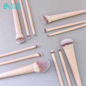 pinceaux de <span class=keywords><strong>maquillage</strong></span> <span class=keywords><strong>en</strong></span> bois, 40 pièces, brosses écologiques vegan, manche <span class=keywords><strong>en</strong></span> bois, <span class=keywords><strong>en</strong></span> bambou, accessoire de <span class=keywords><strong>maquillage</strong></span> - Product Image 6