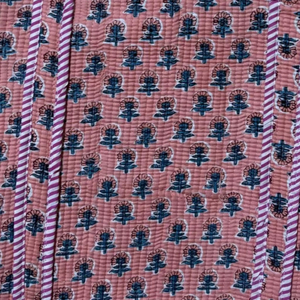 กระเป๋าแฟชั่นใหม่สำหรับผู้หญิง กระเป๋าสะพายไหล่ความจุมาก กระเป๋าถือแบบสะพายข้าง ซิปปิดแบบเรียบง่ายและมีสไตล์ กระเป๋าใบใหญ่สำหรับฤดูร้อน - Product Image 3