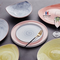 Fourniture d'hôtels, assiettes à dîner rondes, ensembles de vaisselle, vaisselle en porcelaine osseuse lavable au micro-ondes, vaisselle de Noël en céramique