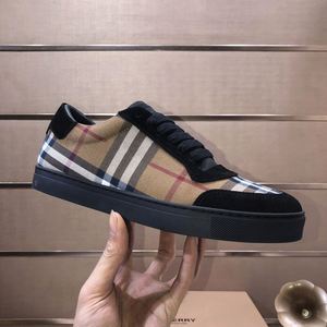 Chaussures de Luxe de Haute Qualité pour Femmes et Hommes : Baskets Décontractées en Cuir Véritable, Tendance Mode et Confortables pour la Marche - Product Image 4