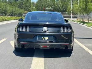 Ford <span class=keywords><strong>Mustang</strong></span>: Nacido <span class=keywords><strong>en</strong></span> 1964, construido para correr a la deriva. Más de 60 años de libertad, potencia y el espíritu americano. - Product Image 6