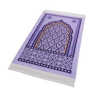 Tapis de prière <span class=keywords><strong>l</strong></span>éger et pliable à poils courts, motif floral géométrique compact, Janamaz, Sejadah portable idéal pour le <span class=keywords><strong>voyage</strong></span> - Product Image 4