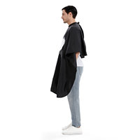 Capes de salon de coiffure professionnelles étanches de marque privée avec grande fenêtre visible pour téléphone portable 18A-H