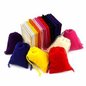 9 couleurs, petites pochettes à cordon, sacs d'emballage pour bijoux, sacs cadeaux de mariage, sacs à cordon en velours - Product Image 1