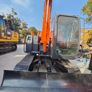 Mini-excavatrice Hitachi Zaxis 70 de 7 tonnes d'occasion, bien entretenue, performances stables, moteur, PLC, boîte de vitesses, pompe, moteur 40 kW - Product Image 6