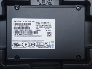 Bản gốc bm1733a 15.36TB SSD PCIe 3.0 - Product Image 3