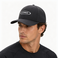 Casquette de baseball imperméable de style Richardson 228 avec logo brodé 3D personnalisé, perforations découpées au laser pour le golf