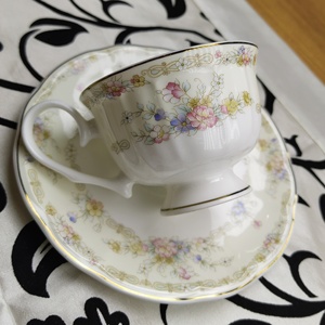 Platos de porcelana de hueso fino de diseño de lujo, vajilla <span class=keywords><strong>con</strong></span> calcomanía, taza de té y platillo - Product Image 6