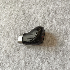 Poignée de levier de vitesse en cuir Chen Can pour BMW, boîte manuelle 5 vitesses, logo M - Product Image 3