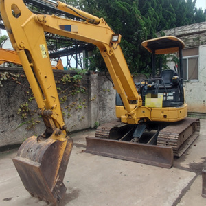 Excavadora de cadenas Komatsu PC50 usada, 5 toneladas, motor diésel, excavadora compacta con garra hidráulica, bomba hidráulica Kawasaki, certificación CE - Product Image 2