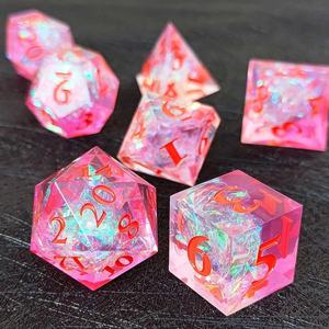 Dazzling Candy Paper Sharp Edge Résine <span class=keywords><strong>Jeu</strong></span> <span class=keywords><strong>de</strong></span> rôle <span class=keywords><strong>Donjons</strong></span> <span class=keywords><strong>et</strong></span> <span class=keywords><strong>Dragons</strong></span> Dés pour joueur <span class=keywords><strong>de</strong></span> <span class=keywords><strong>jeu</strong></span> - Product Image 2