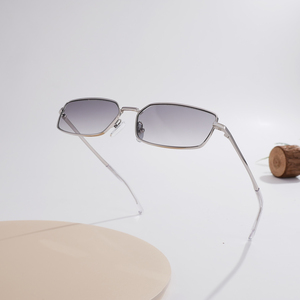 Gafas de Sol Rectangulares Pequeñas de Metal de Lujo, Diseño Vintage, Estilo Minimalista - Product Image 5