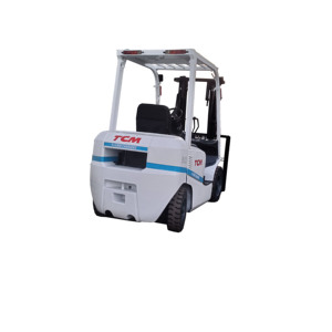 Montacargas Diésel Usado TCM FD30 de 3 Toneladas, Mástil de Dos Etapas, Dimensiones de Horquillas 1220x125x50, Centro de Carga 1070mm, Origen Japón, Hidráulico 2240mm - Product Image 1