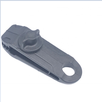Accessoires de sac Clips de goudron d'ancrage en plastique pour camping Clips de tente Clips de requin fixes réutilisables coupe-vent