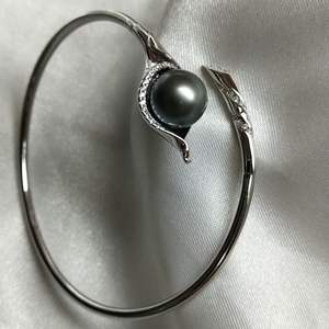 Bracelet élastique en argent S925 avec perle noire de Tahiti de 9-10 mm, bracelets et joncs élégants en perles, idée cadeau - Product Image 1