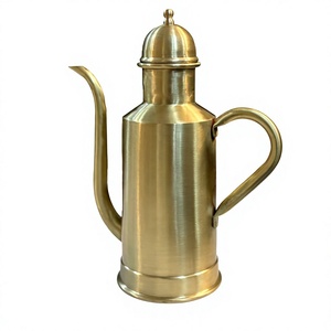 Bouilloire à thé artisanale en laiton avec long bec verseur et couvercle |   Théière traditionnelle en métal pour servir du thé et du café |   Finition Or Antique - Product Image 1