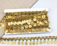 Garniture en métal doré de luxe avec pompon et motif tête de femme pour la décoration (vente en gros)