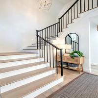 Main courante d'escalier extérieure moderne en aluminium de marque UALU, haute résistance, antirouille, résistante à l'eau, installation facile, pour bâtiments résidentiels