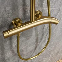 Ensemble de douche de luxe en laiton poli doré brossé avec jets de massage doux effet pluie et cartouche céramique pour salle de bain