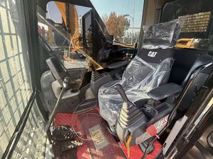 Excavatrice Caterpillar 330D 320D 312 de taille moyenne, 30 tonnes, 20 tonnes, 12 tonnes, excavatrice d'occasion, excavatrice à chenilles, à vendre. - Product Image 6