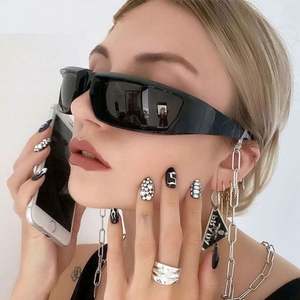 Lunettes de soleil de cyclisme rétro carrées pour hommes, style punk, monture petite, lunettes de sport pour femmes, collection 2022 personnalisée - Product Image 1