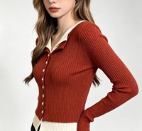 2026 Damen Strickjacke mit Mock-Layered-Look, Reverskragen, Kontrastbesatz, Knopfleiste vorne, lang, lässig, weich gestrickt