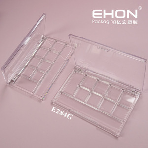 Palette de fards à paupières vide en forme de cœur à 6 compartiments, avec capuchon transparent, base métallique dorée, emballage cosmétique vide pour blush - Product Image 4