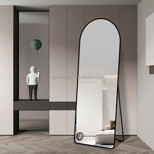 <span class=keywords><strong>Miroir</strong></span> de sol debout fait à la main de grande longueur de <span class=keywords><strong>pied</strong></span> en forme de rectangle en verre d'arc de taille standard - Product Image 1
