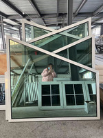 Fenêtres en aluminium à triangle fixe de nouvelle conception avec verre triple réfléchissant vert clair