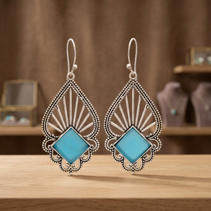 ต่างหูแบบห่วงทองเหลืองประดับแคลซิโดนีทรงสี่เหลี่ยมชุบทอง 24k - Product Image 3