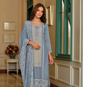 Nueva última venta al por mayor de seda Premium con bordado y trabajo manual Kurti con pantalón con bordado trabajo Duppatta - Product Image 2