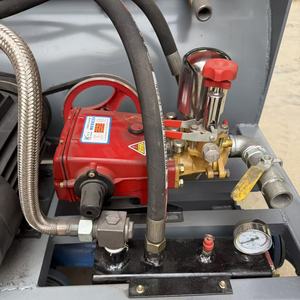Máquina Portátil de Inyección de Espuma de Poliuretano <span class=keywords><strong>para</strong></span> Pulverización de Poliuretano, Aislamiento en la Construcción y Sellado Industrial - Product Image 4