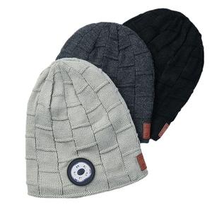 Cappello auricolare Bluetooth lavorato a maglia auricolari Wireless a luce LED copricapo cuffie Bluetooth invernali per regalo di natale - Product Image 4