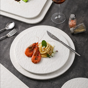 Juego de Platos de Cerámica Mate con Textura de Piedra Blanca, Estilo Bohemio |   Vajilla Ecológica y Duradera para Hoteles, Bodas y Restaurantes de Alta Gama, Venta al por Mayor - Product Image 5